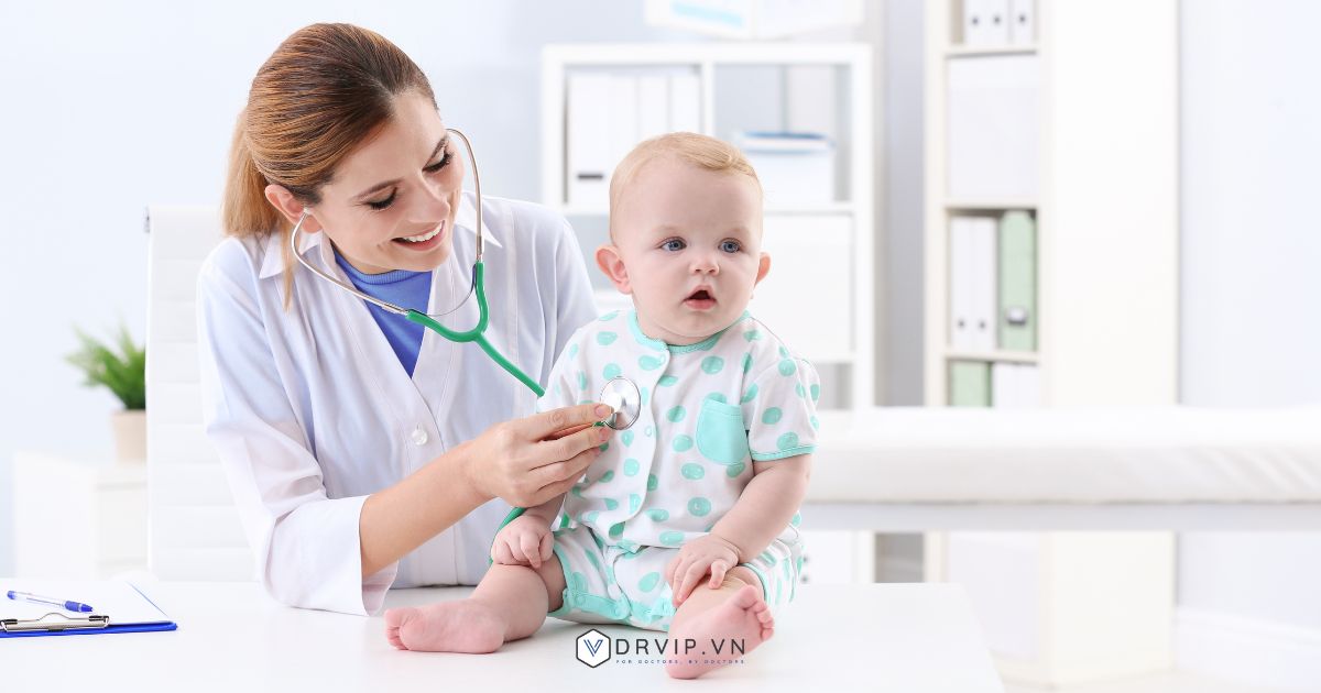 Cách nghe phổi bằng ống nghe ở trẻ em