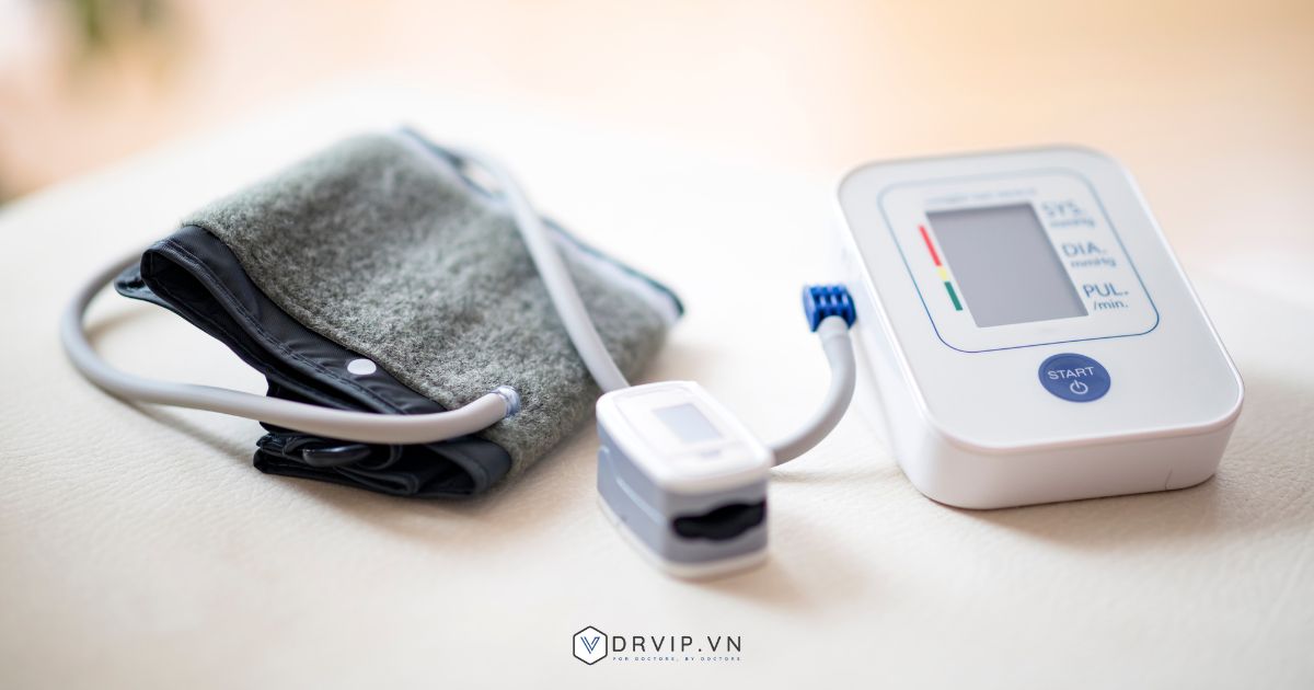 Nên mua máy đo huyết áp ở đâu