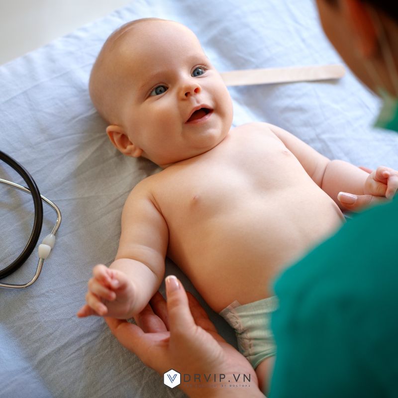 Đặt trẻ đúng vị trí